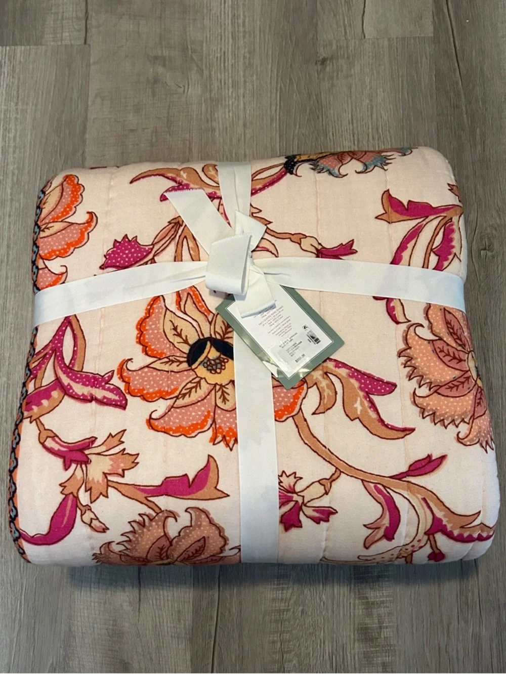 Studio D Kenna 3 PC Quilt Mini Set w/Shams King Multi Floral $259 NWT